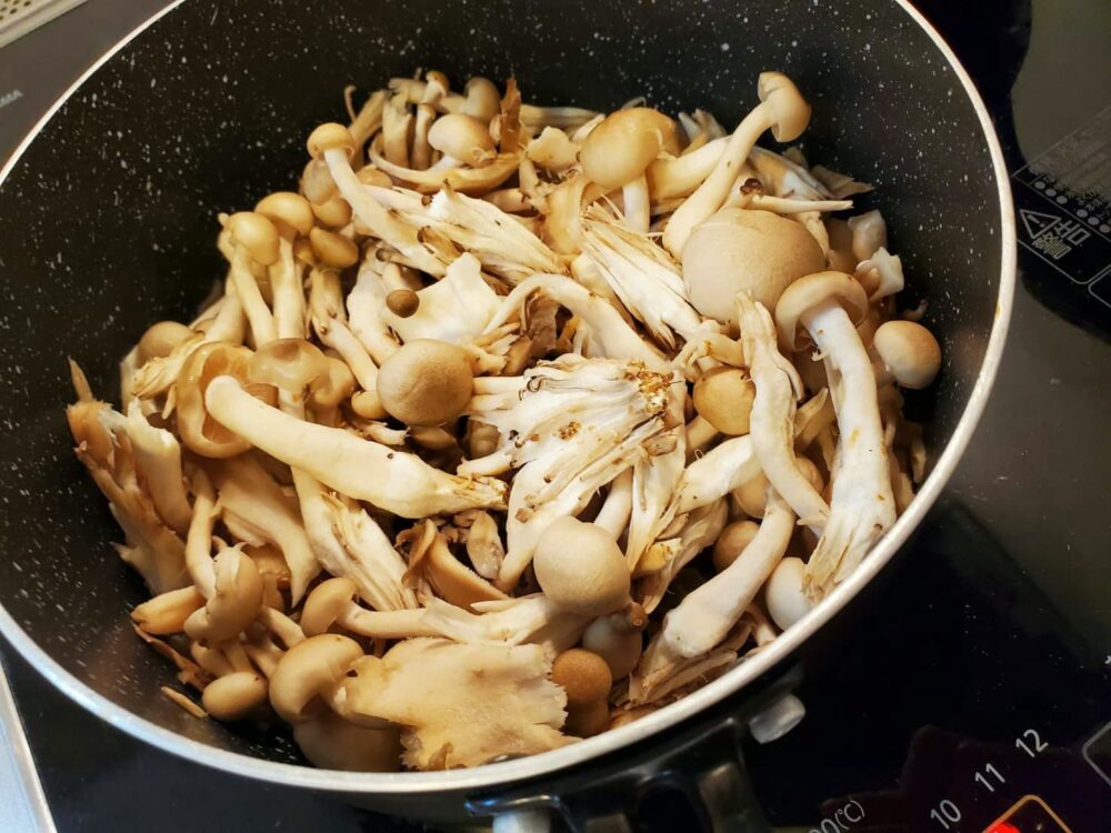 スパイスカレーに使うきのこ
