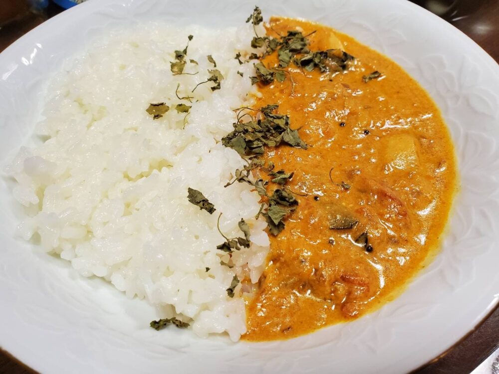 エビとココナッツの本格スパイスカレーレシピ